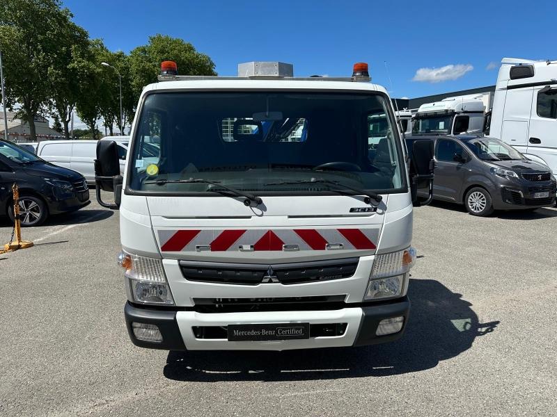 Image FUSO Canter Benne 3C13 Empattement 28 Grue