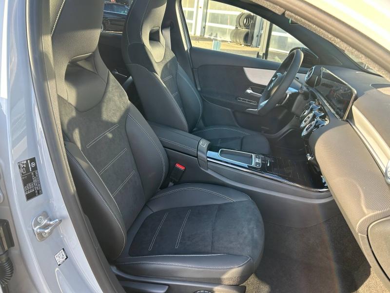 Image MERCEDES-BENZ Classe A 200 d 150ch AMG Exclusive Design 8G-DCT