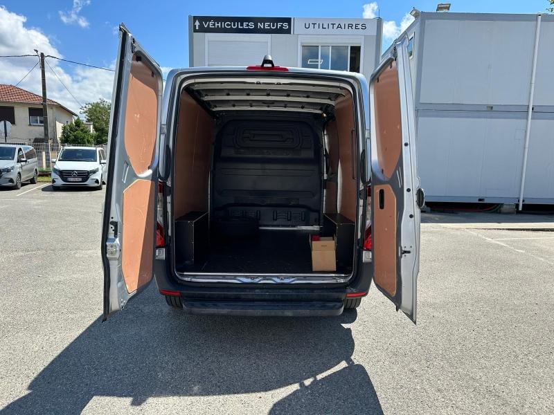 Image MERCEDES-BENZ Sprinter Fg 215 CDI 33 3T0 Pro Traction
