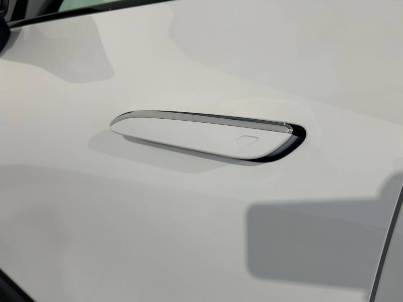 Image MERCEDES-BENZ GLB 250+ EQ 272ch Progressive Line