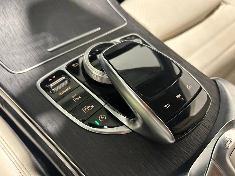 Image MERCEDES-BENZ Classe C Cabriolet 200 184ch AMG Line 9G Tronic
