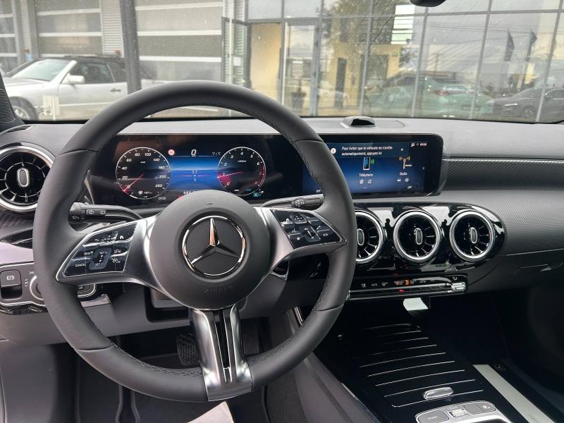 Image MERCEDES-BENZ Classe A 180 d 116ch Progressive Line 8G-DCT