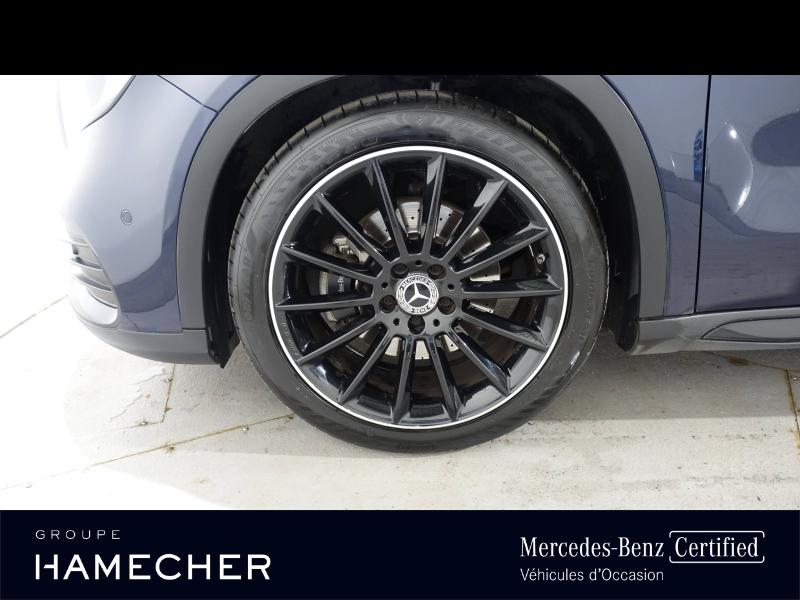 Image MERCEDES-BENZ GLA 220 d Fascination 4Matic 7G-DCT