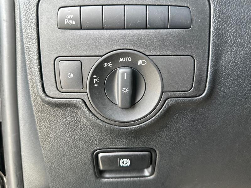 Image MERCEDES-BENZ Vito Fg 119 CDI Compact Select Propulsion 9G-Tronic