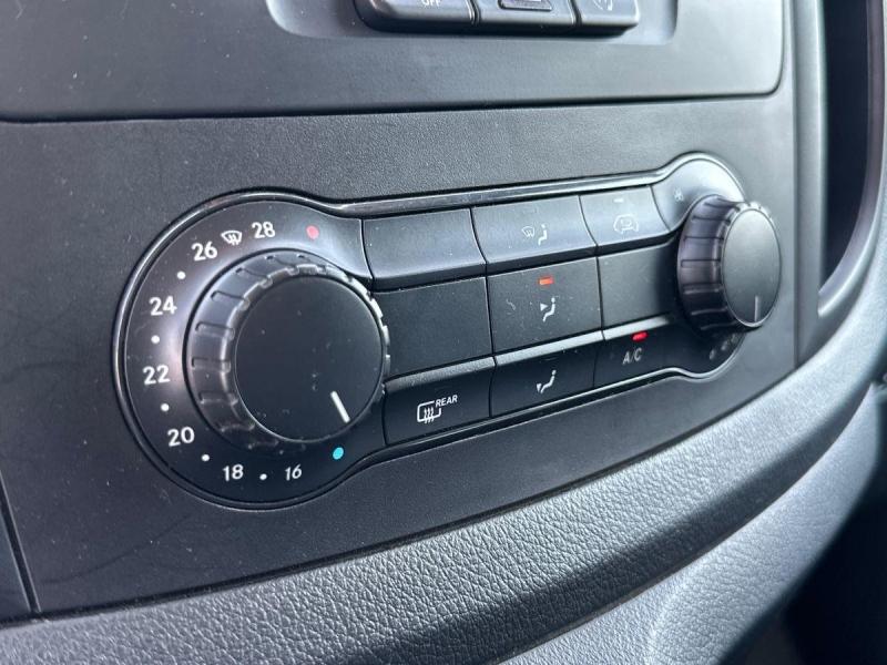 Image MERCEDES-BENZ Vito Tourer 114 CDI Long Pro, rampe pour TPMR