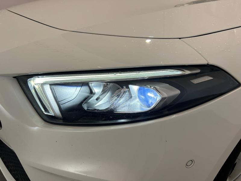 Image MERCEDES-BENZ Classe A 180 d 116ch Progressive Line 7G-DCT
