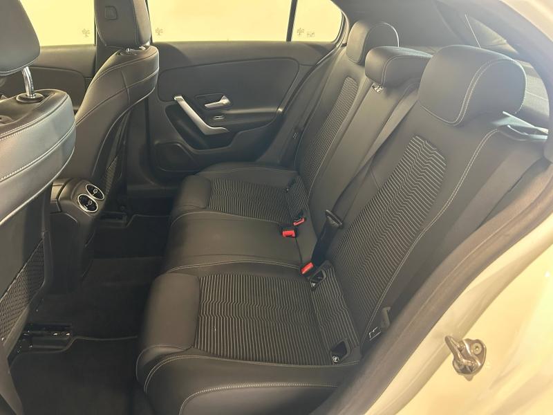 Image MERCEDES-BENZ Classe A 180 d 116ch Progressive Line 7G-DCT