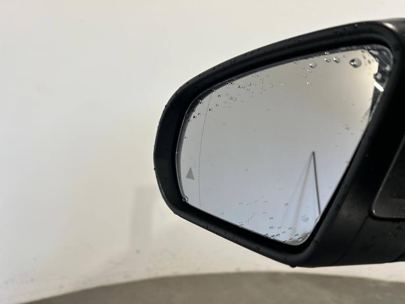 Image MERCEDES-BENZ GLB 200 d 150ch AMG Line 8G-DCT