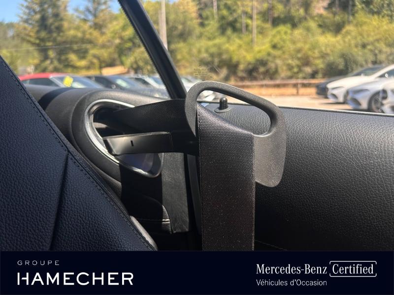 Image MERCEDES-BENZ Classe C Cabriolet 220 d 194ch AMG Line 9G-Tronic