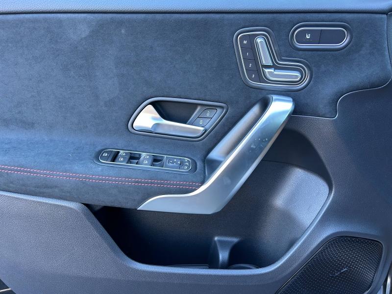Image MERCEDES-BENZ Classe A 200 d 150ch AMG Line 8G-DCT