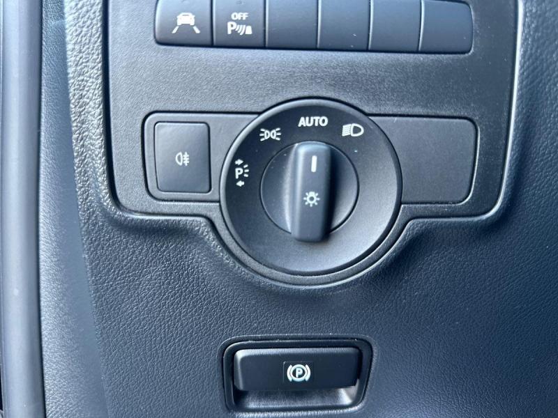 Image MERCEDES-BENZ Vito Fg 119 CDI Mixto Extra-Long Select Propulsion 9G-Tronic