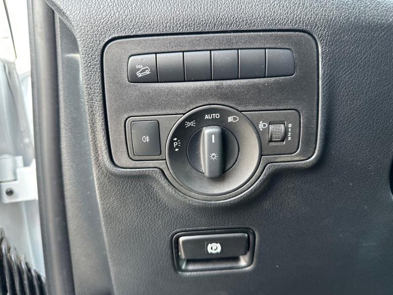 Image MERCEDES-BENZ Vito Fg 114 CDI Mixto Long Pro 4x4 9G-Tronic