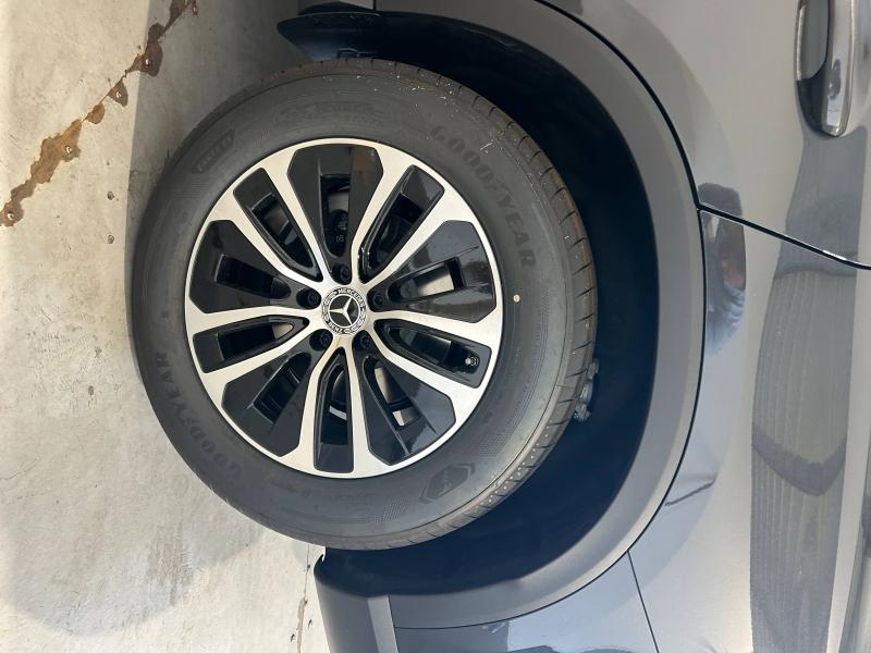 Image MERCEDES-BENZ GLC 200 d 163ch Avantgarde Line 4Matic 9G-Tronic