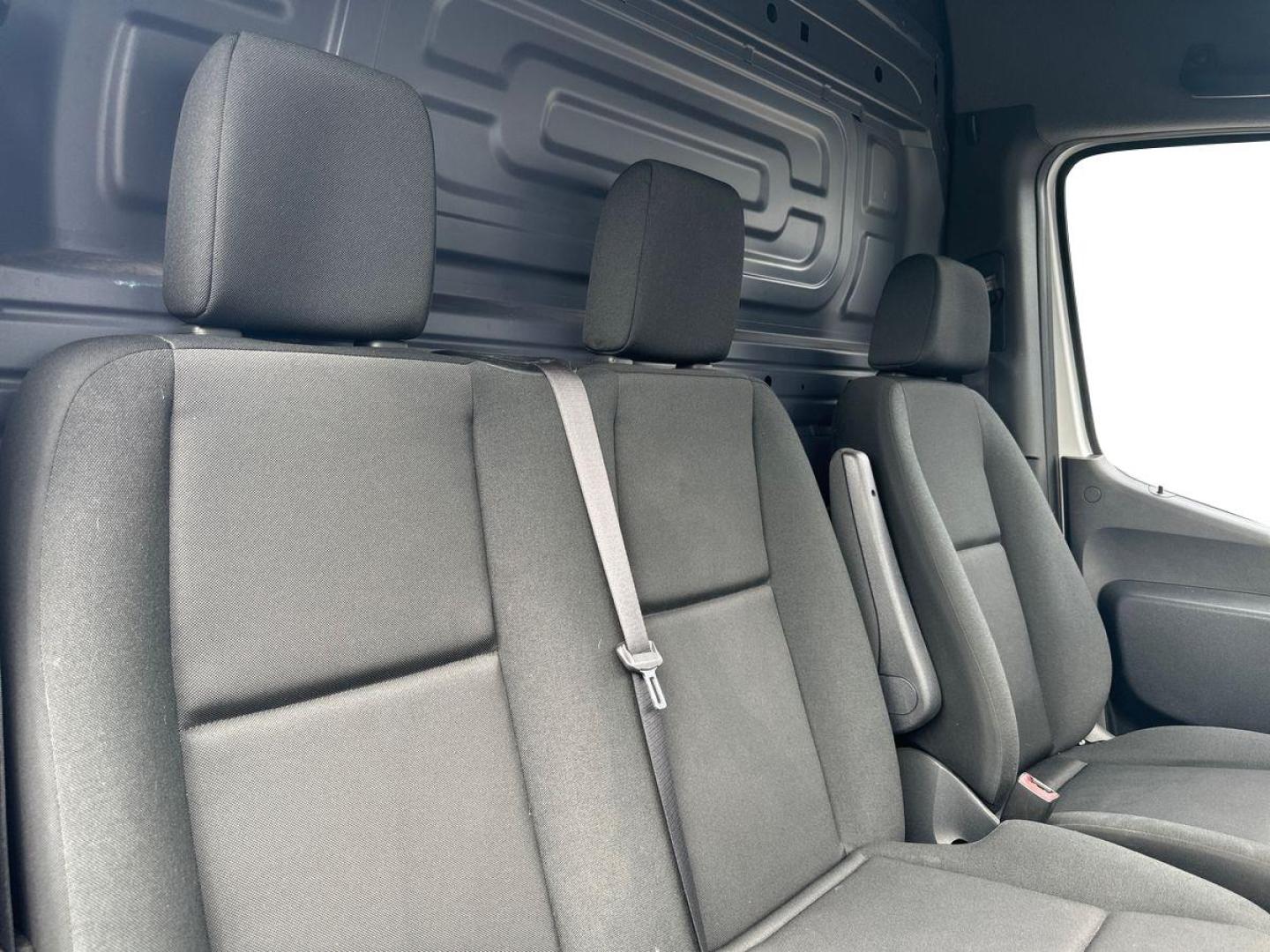Image MERCEDES-BENZ Sprinter Fg 214 CDI 39S 3T0 Traction