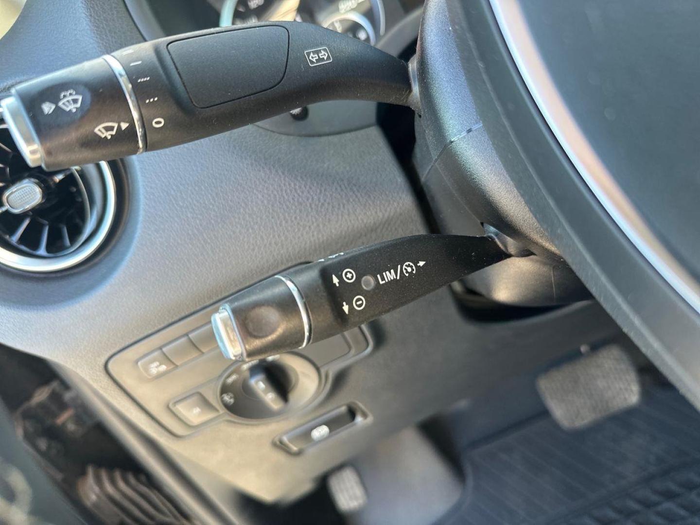 Image MERCEDES-BENZ Vito Fg 116 CDI Mixto Long Select Propulsion 9G-Tronic