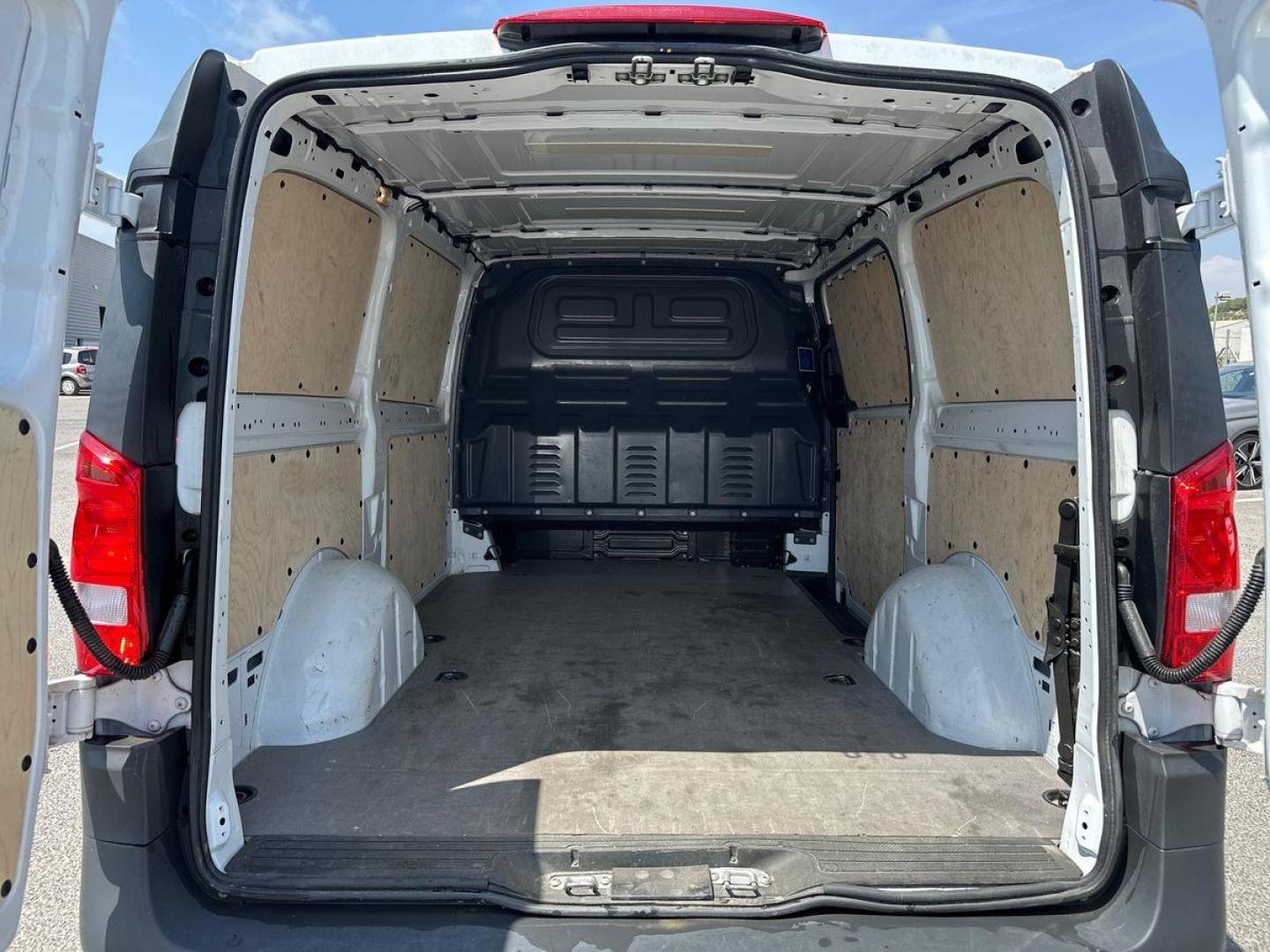 Image MERCEDES-BENZ Vito Fg 114 CDI Long Pro Propulsion 9G-Tronic