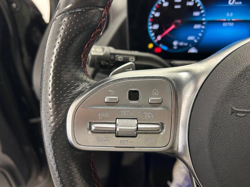 Image MERCEDES-BENZ GLA 200 d 150ch AMG Line 8G-DCT