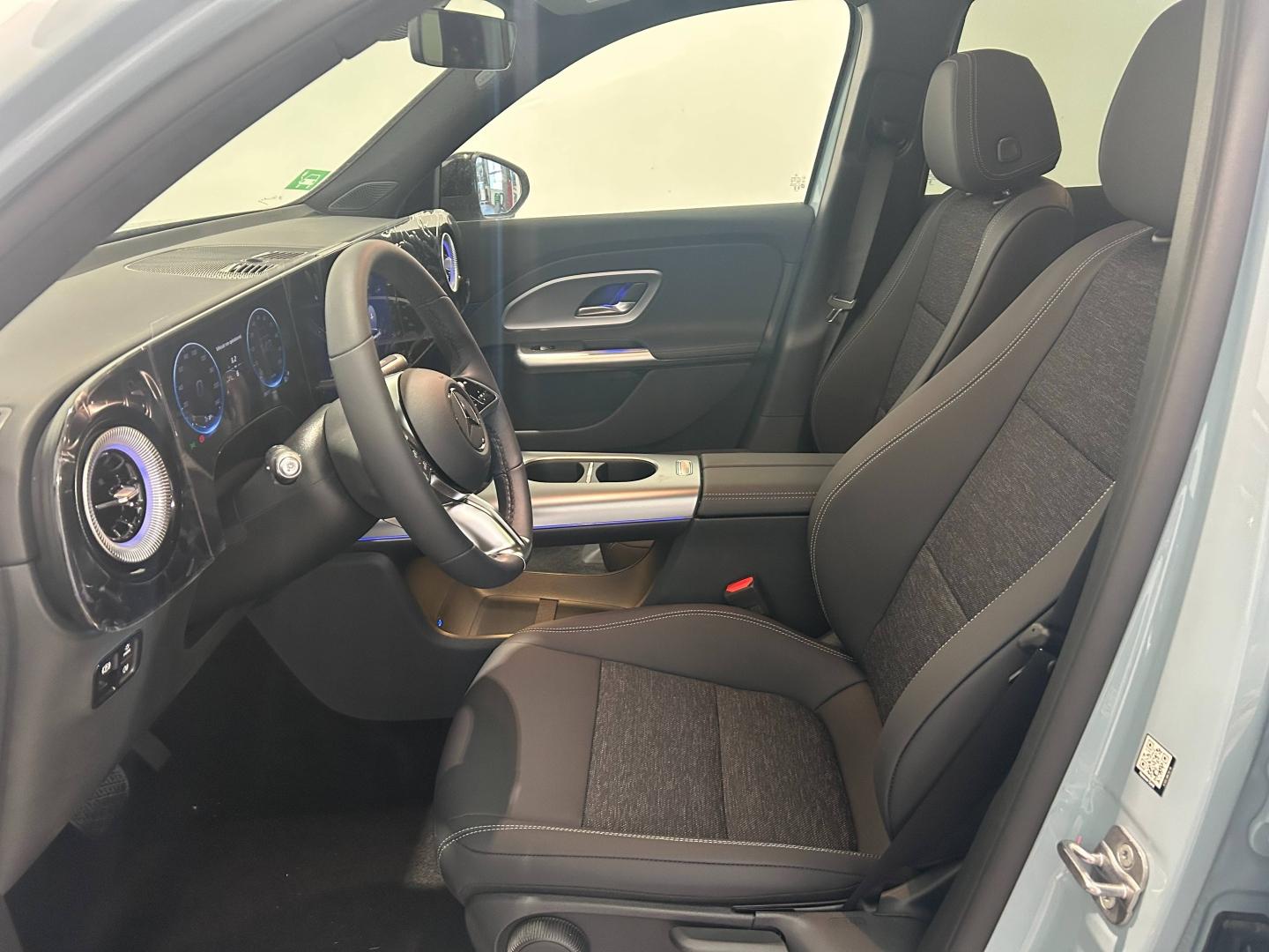 Image MERCEDES-BENZ GLB 200 EQ 224ch Business Line