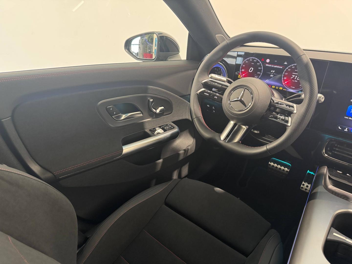 Image MERCEDES-BENZ CLA 250+ EQ 272ch AMG Line