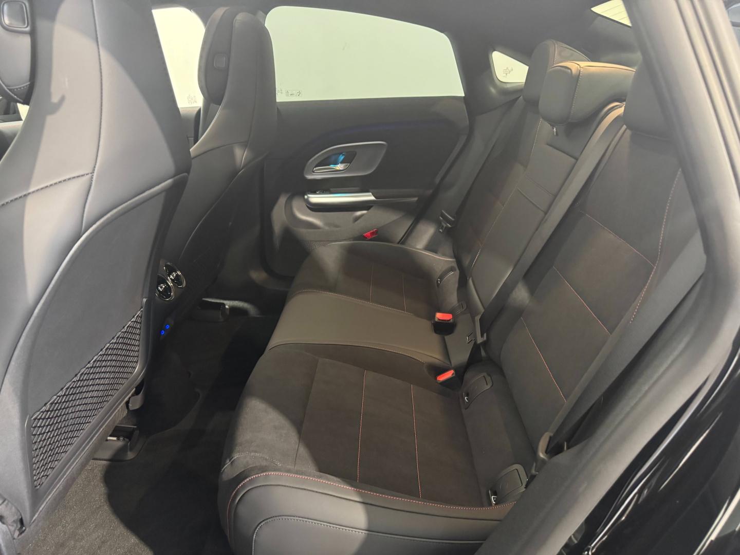 Image MERCEDES-BENZ CLA 250+ EQ 272ch AMG Line