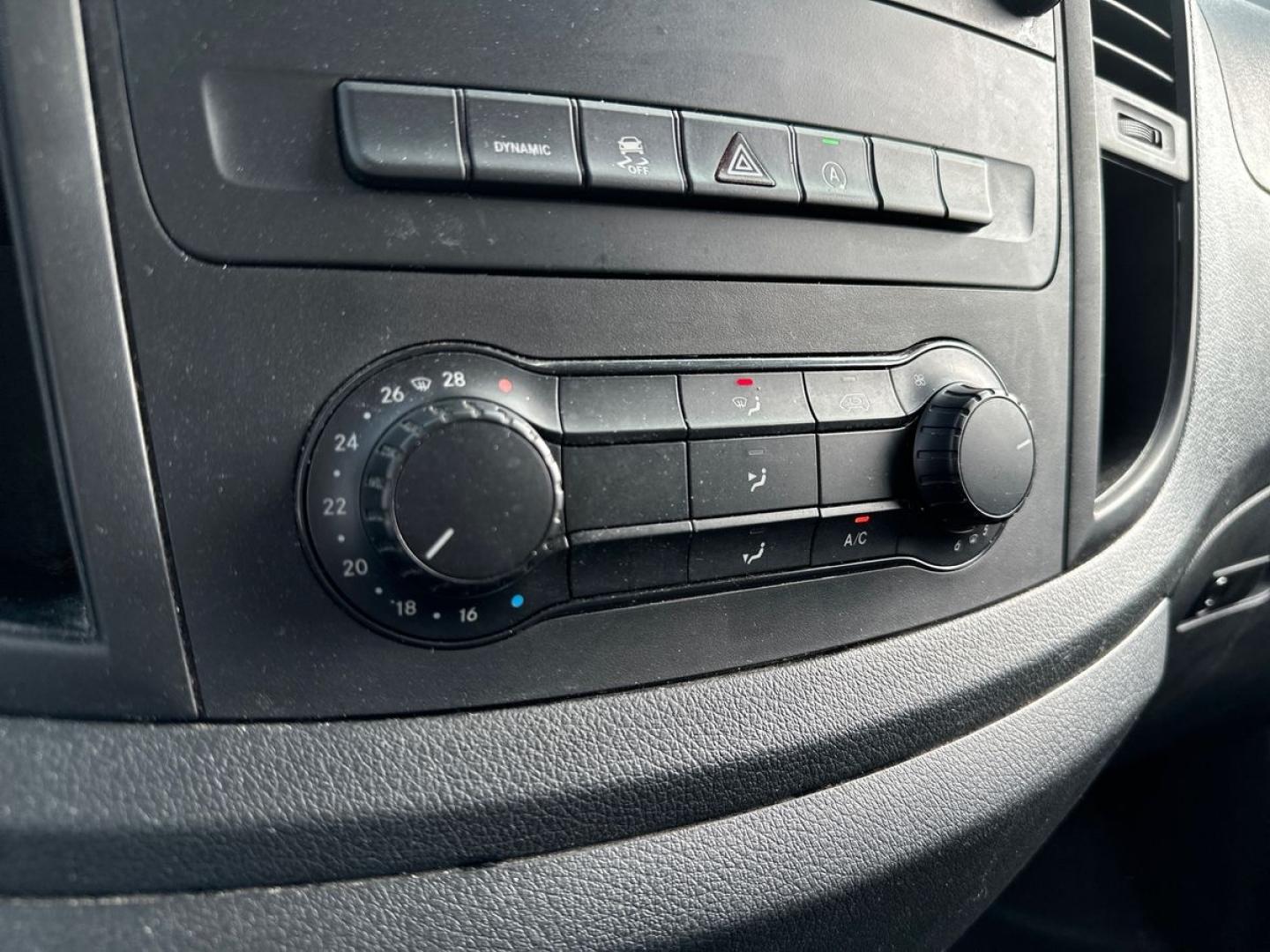 Image MERCEDES-BENZ Vito Fg 114 CDI Long First Propulsion 9G-Tronic