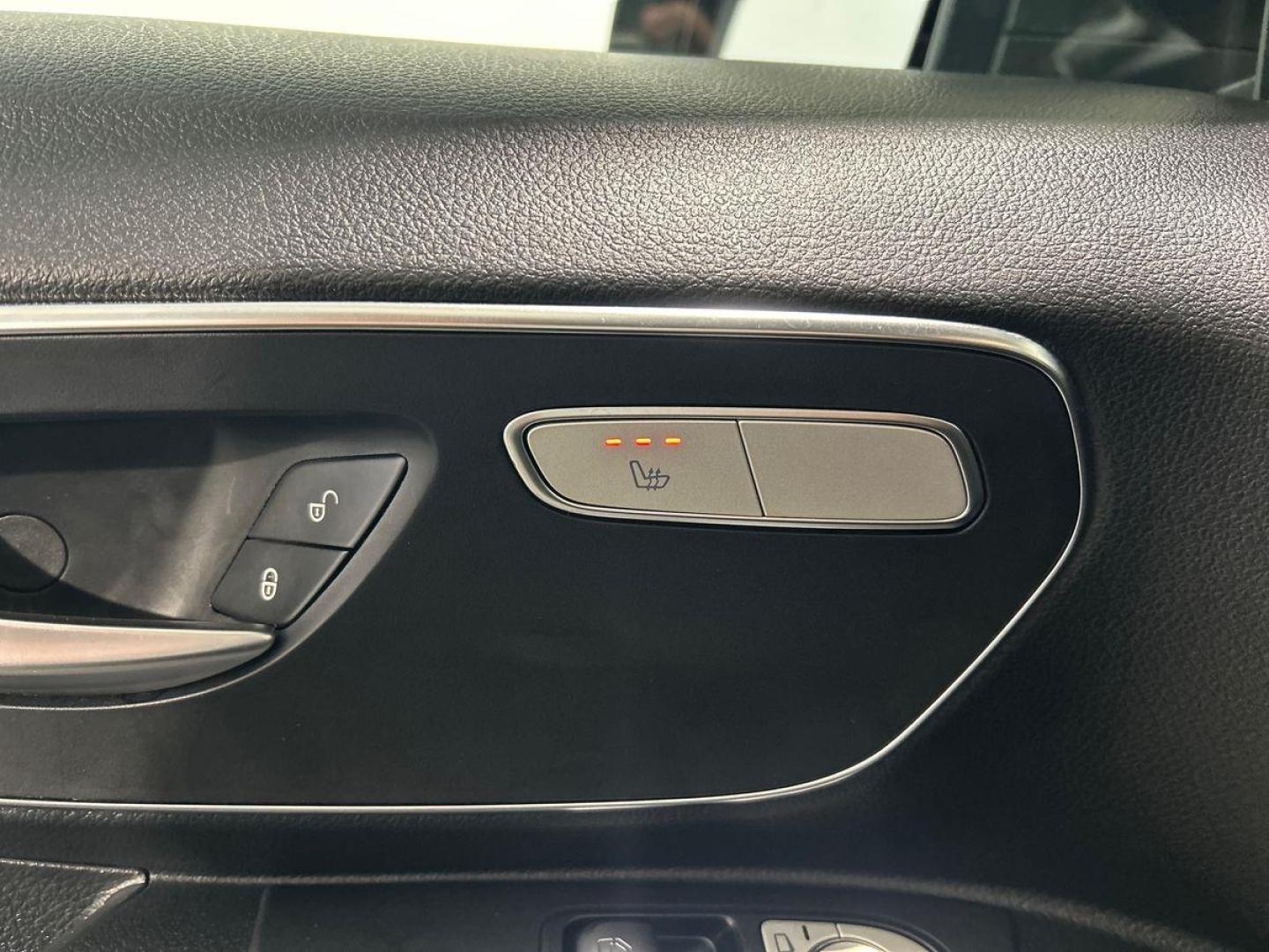 Image MERCEDES-BENZ Vito Fg 119 CDI Mixto Compact Select Propulsion 9G-Tronic