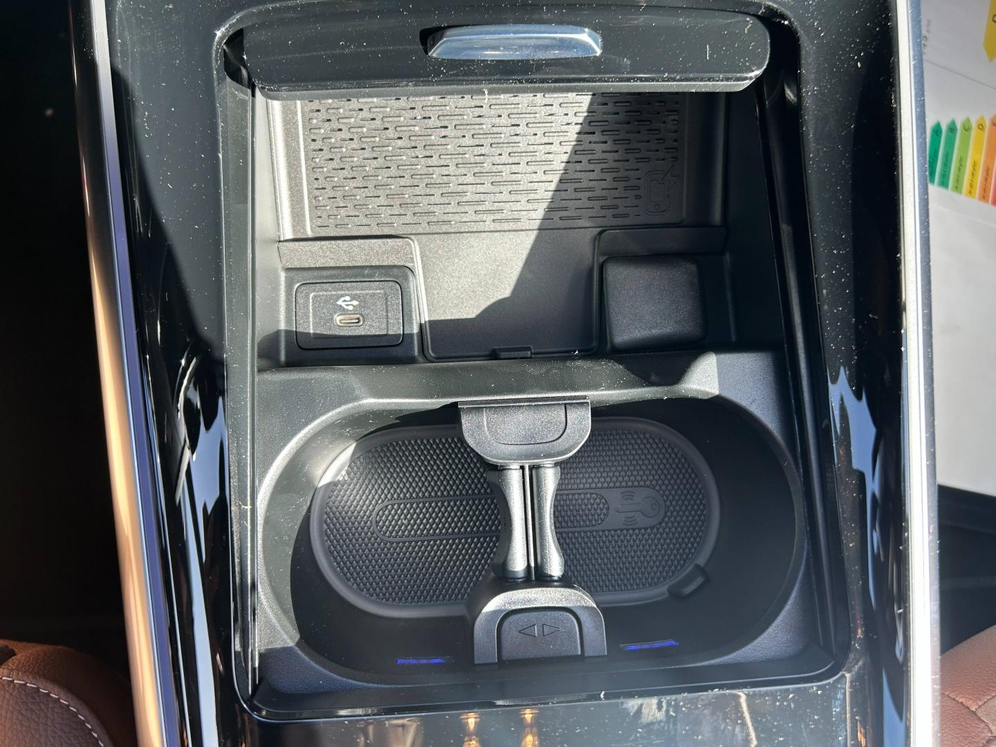 Image MERCEDES-BENZ GLA 180 d 116ch Edition 140 8G-DCT