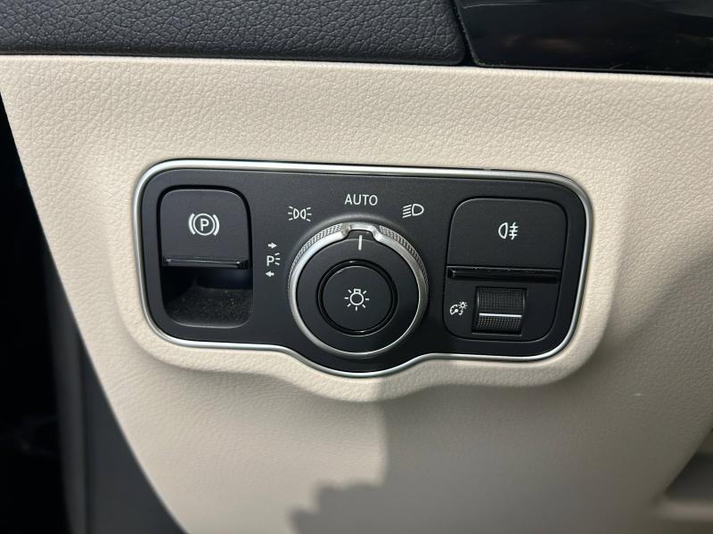 Image MERCEDES-BENZ GLA 200 d 150ch Progressive Line 8G-DCT