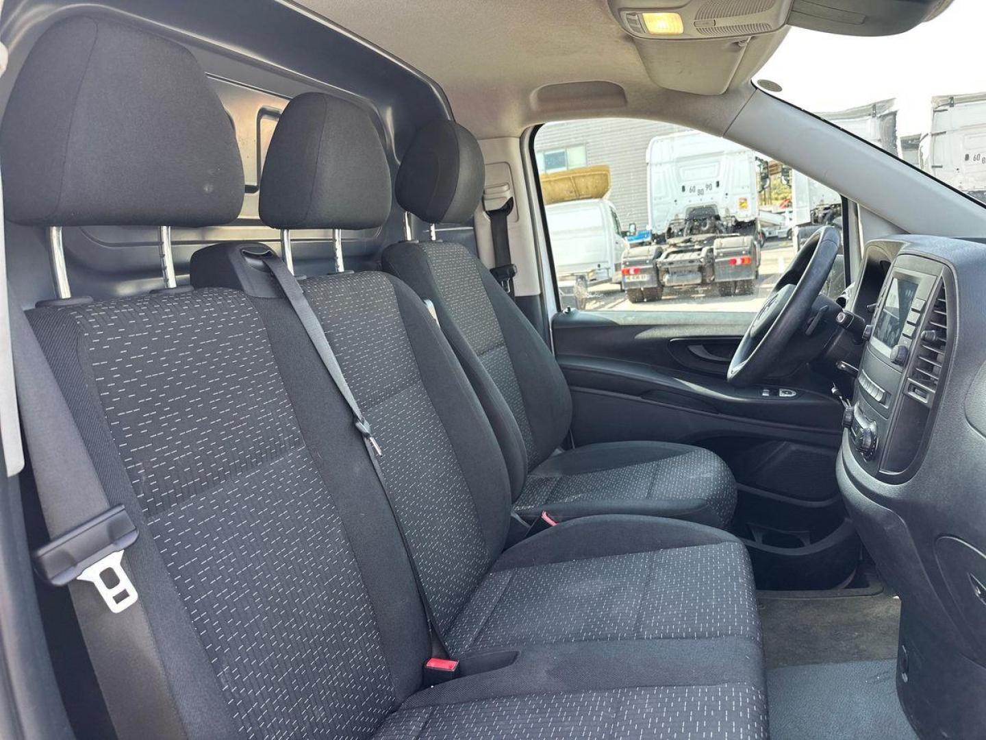 Image MERCEDES-BENZ Vito Fg 114 CDI Long First Propulsion 9G-Tronic
