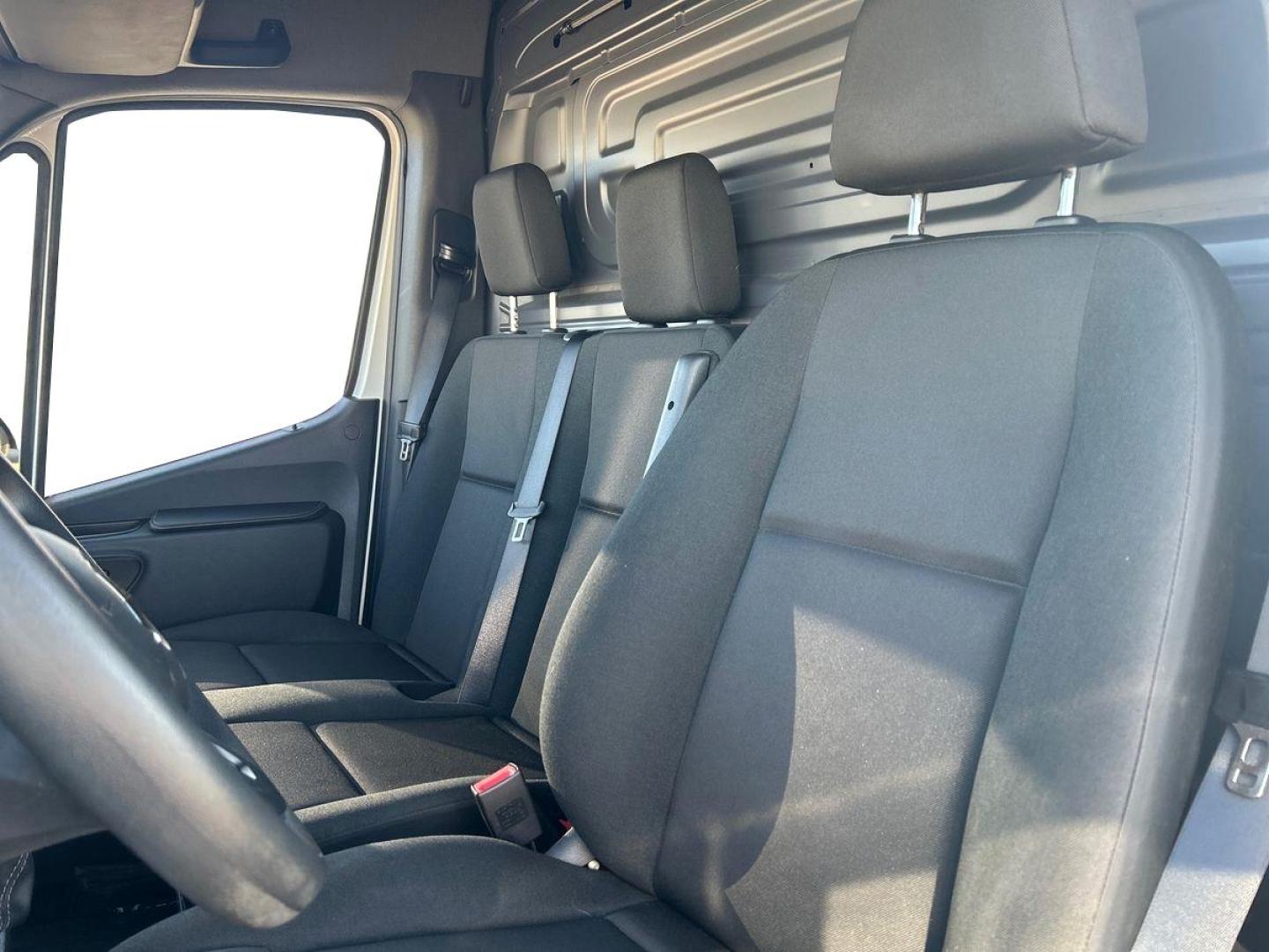 Image MERCEDES-BENZ Sprinter Fg 317 CDI 37 3T5 Pro Propulsion Léger