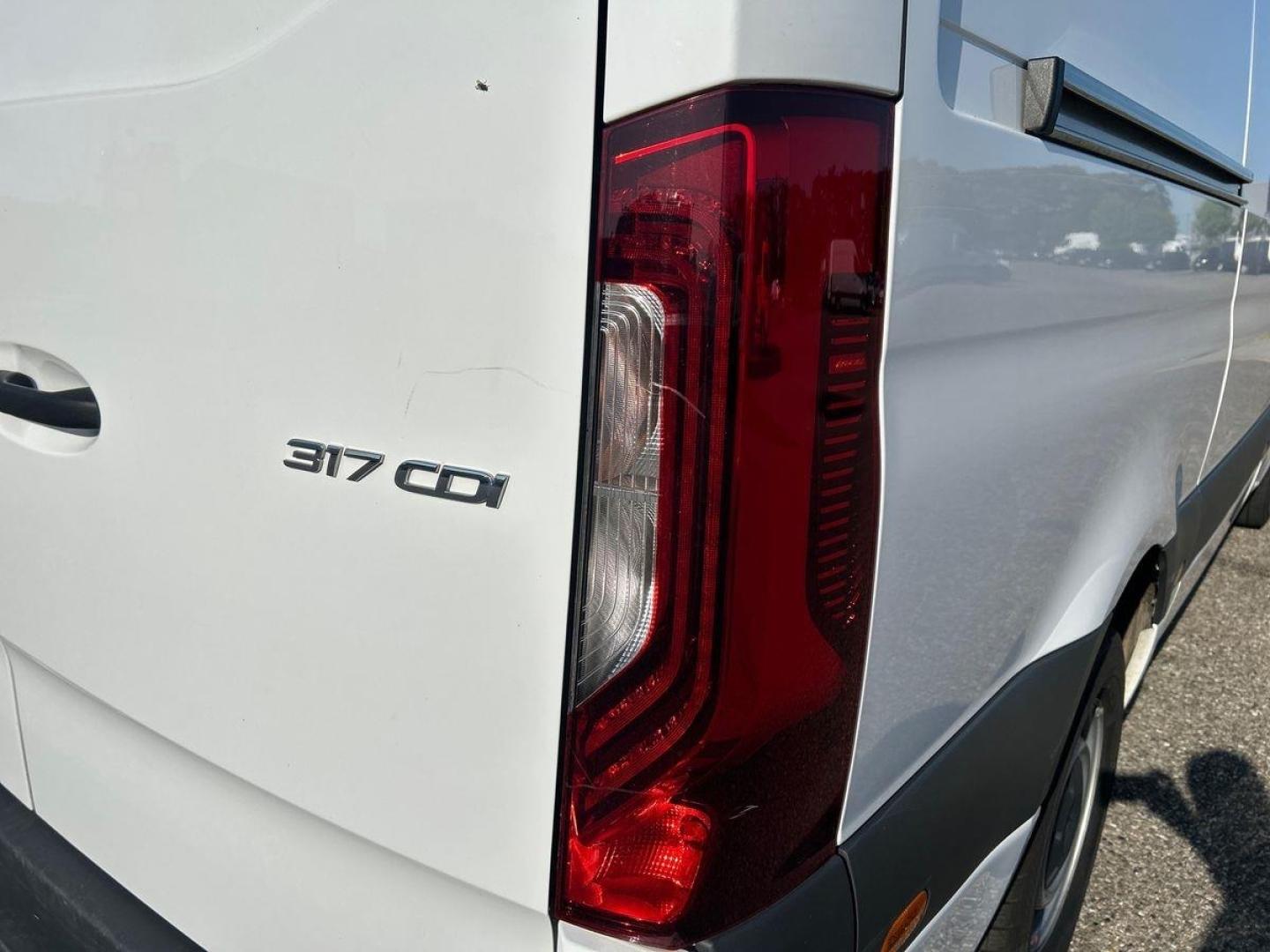 Image MERCEDES-BENZ Sprinter Fg 317 CDI 37 3T5 Pro Propulsion Léger