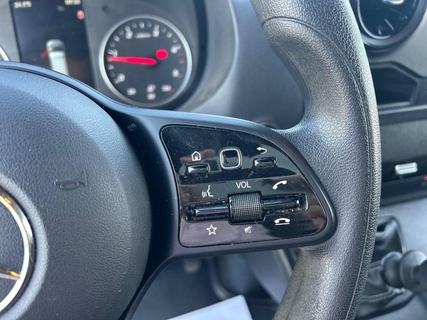Image MERCEDES-BENZ Sprinter Fg 317 CDI 37 3T5 Pro Propulsion Léger