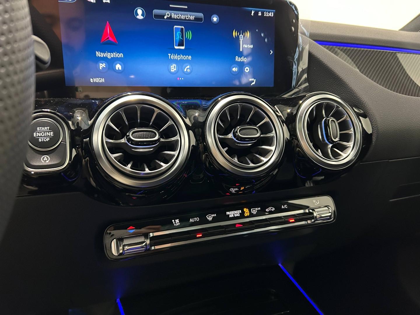 Image MERCEDES-BENZ GLA 250 e hybride rechargeable 218ch AMG Line 8G-DCT