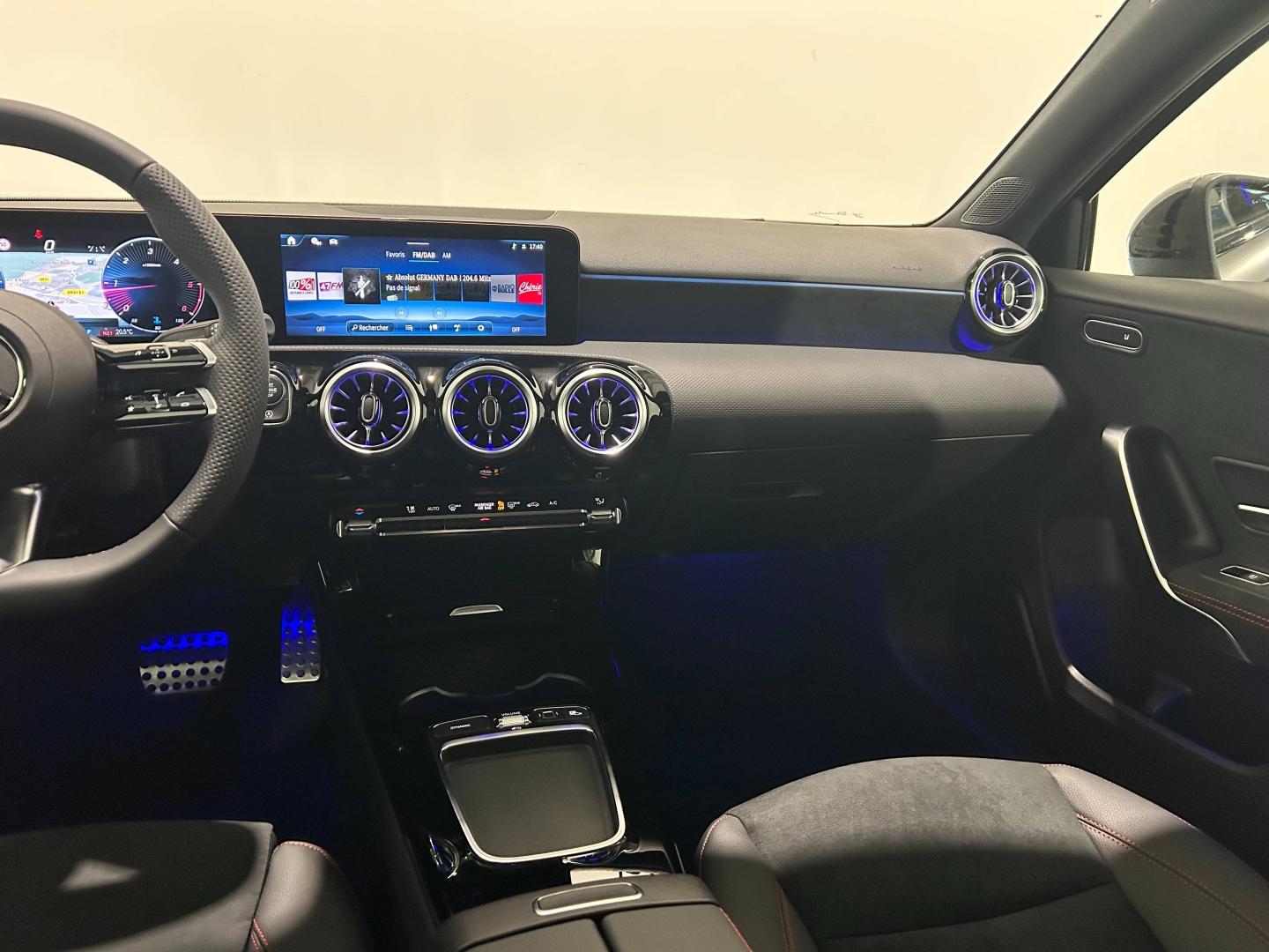 Image MERCEDES-BENZ Classe A 250 e hybride rechargeable 218ch Edition 140 8G-DCT