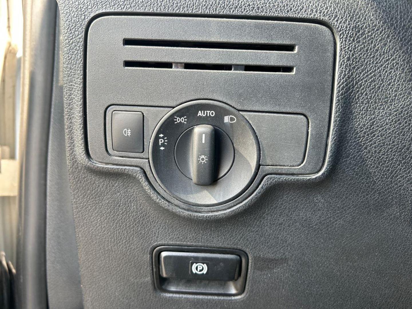 Image MERCEDES-BENZ Vito Fg 119 CDI Mixto Long Select E6 Propulsion