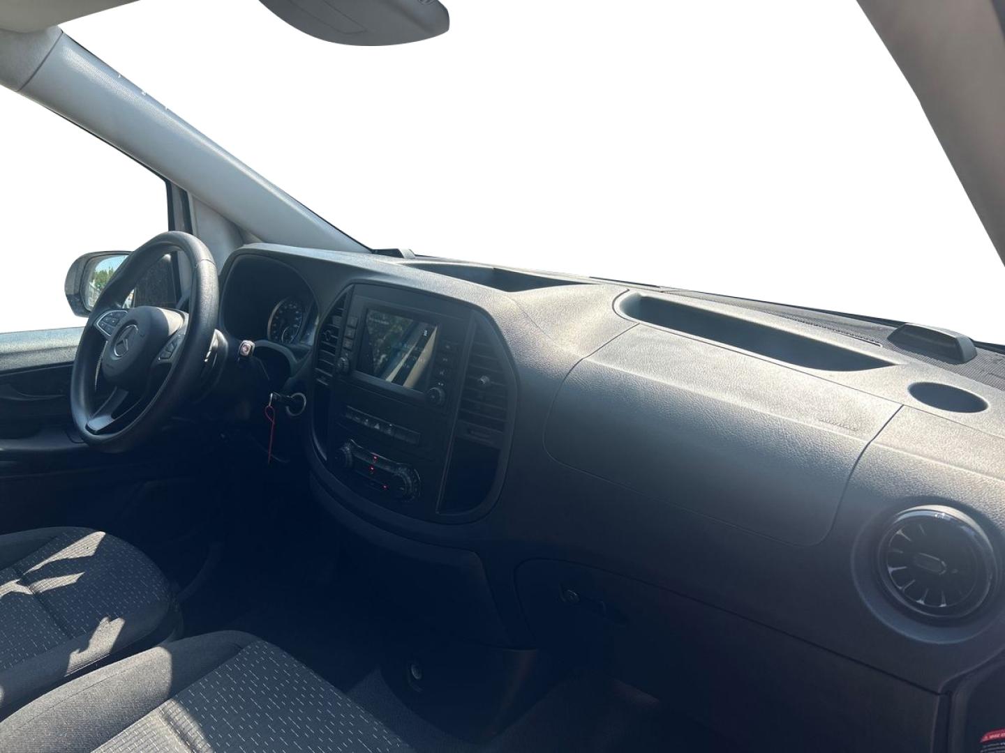 Image MERCEDES-BENZ Vito III Ph2 114 CDI Compact First Propulsion 9G-T