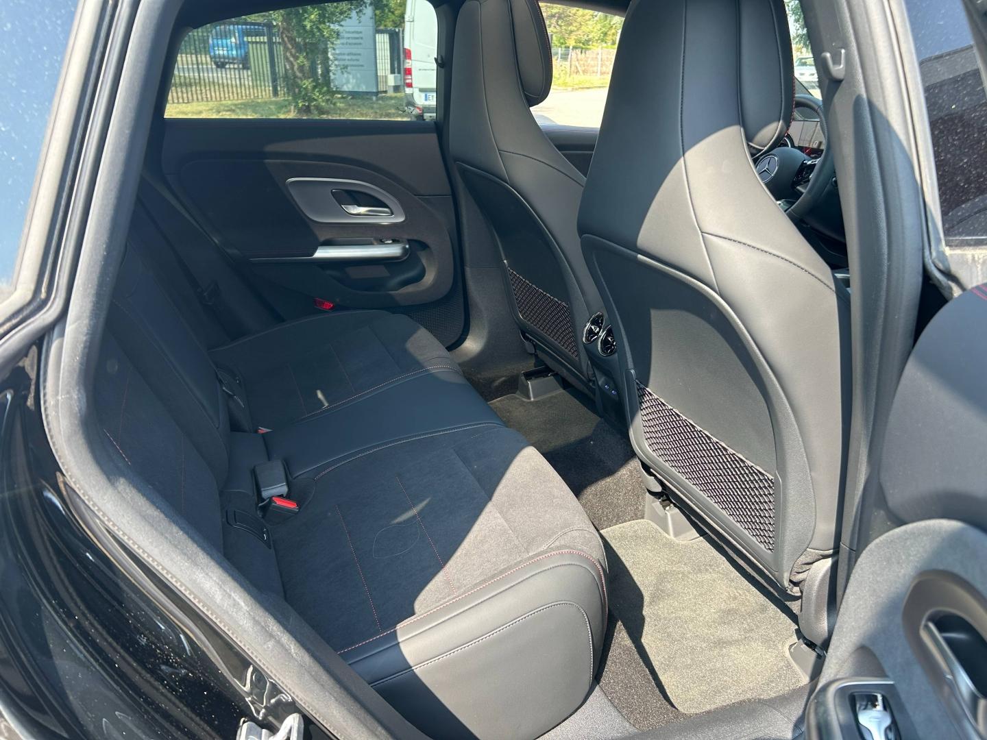 Image MERCEDES-BENZ CLA 200 163+30ch AMG Line 8G-eDCT