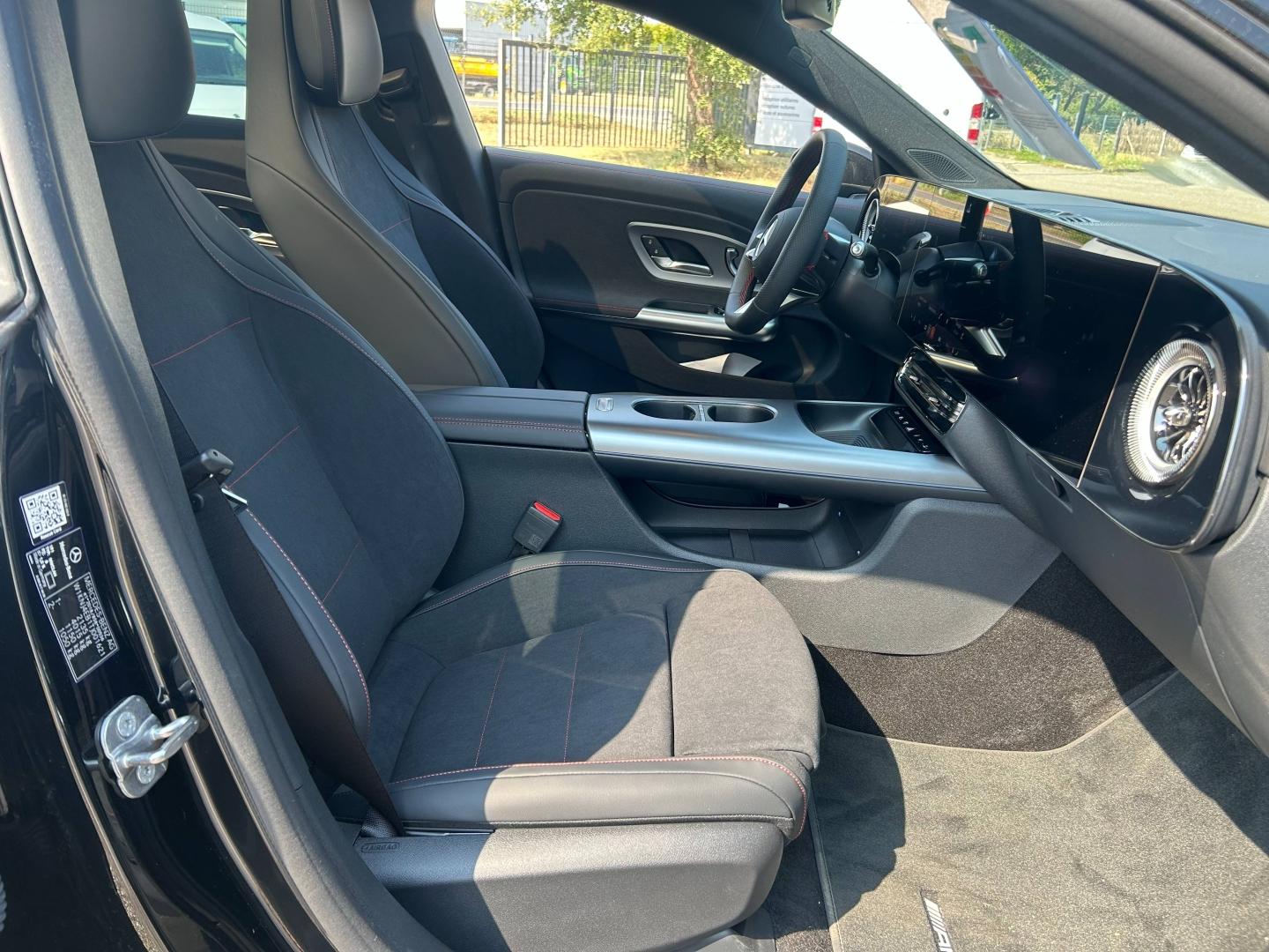 Image MERCEDES-BENZ CLA 200 163+30ch AMG Line 8G-eDCT