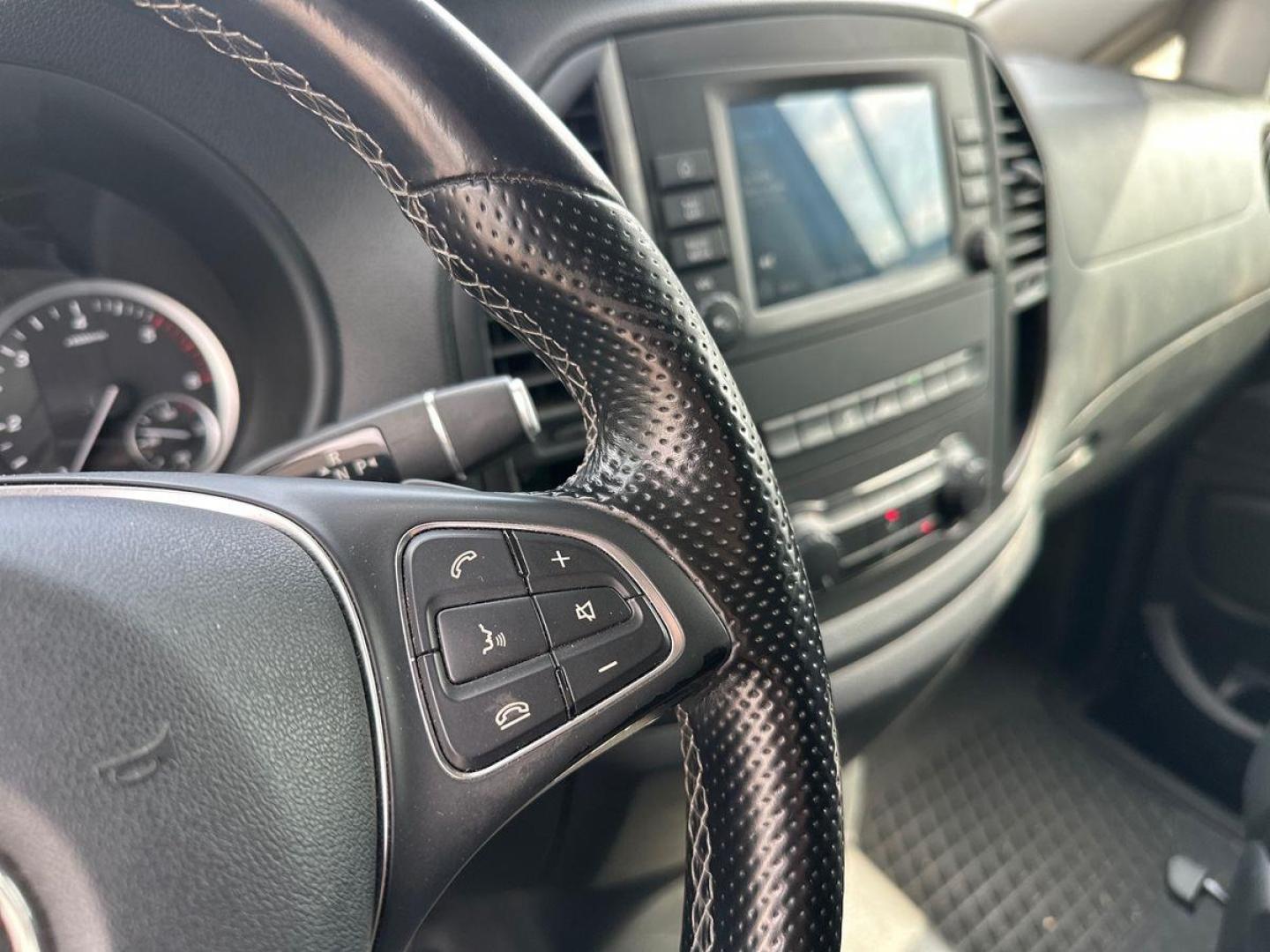 Image MERCEDES-BENZ Vito Fg 119 CDI Mixto Extra-Long Select Propulsion 9G-Tronic