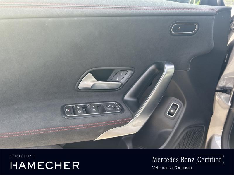 Image MERCEDES-BENZ CLA Shooting Brake 180 d 116ch AMG Line 8G-DCT
