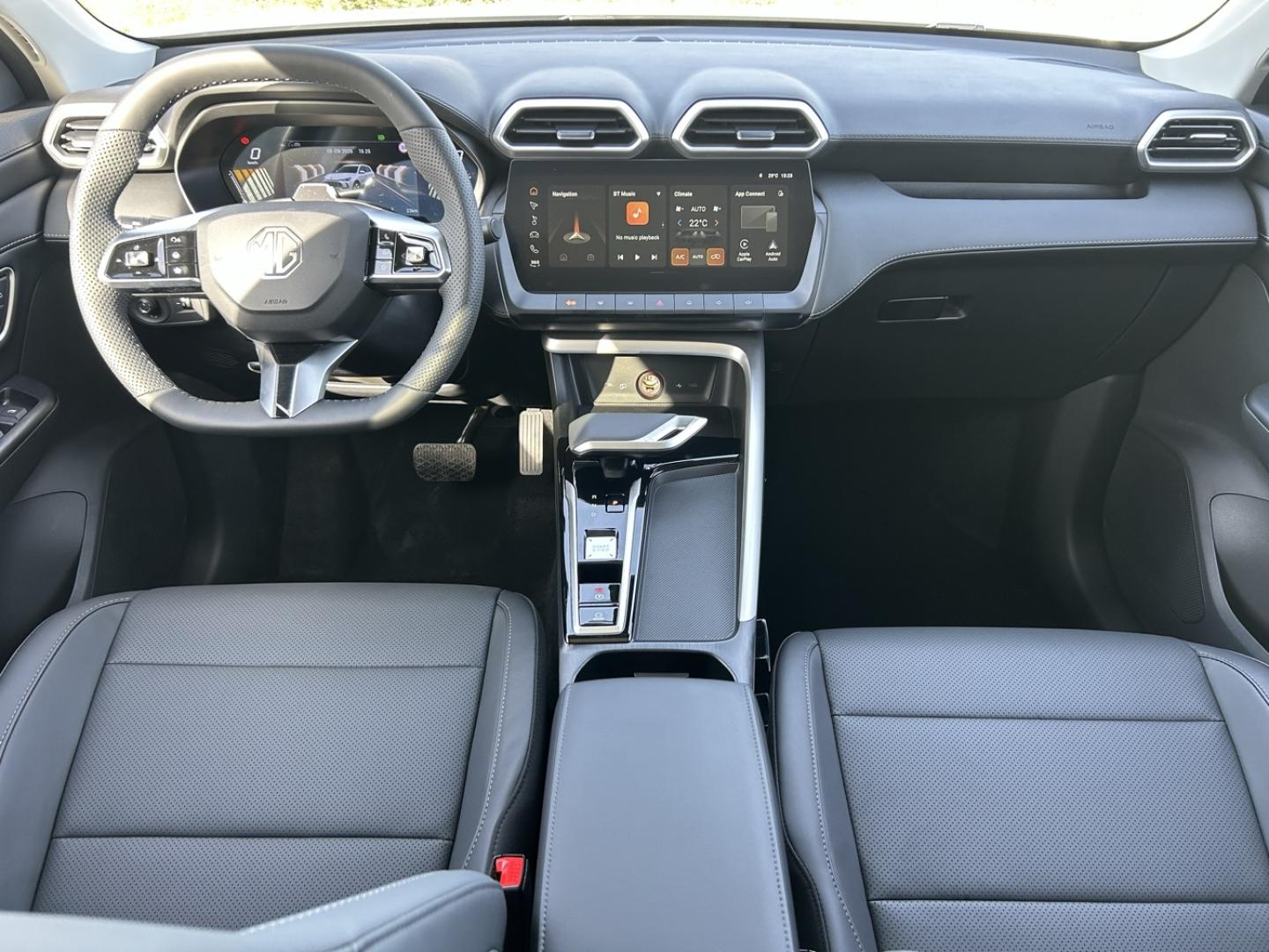 Image MG MOTOR ZS 1.5 Hybrid+ 197ch Luxury