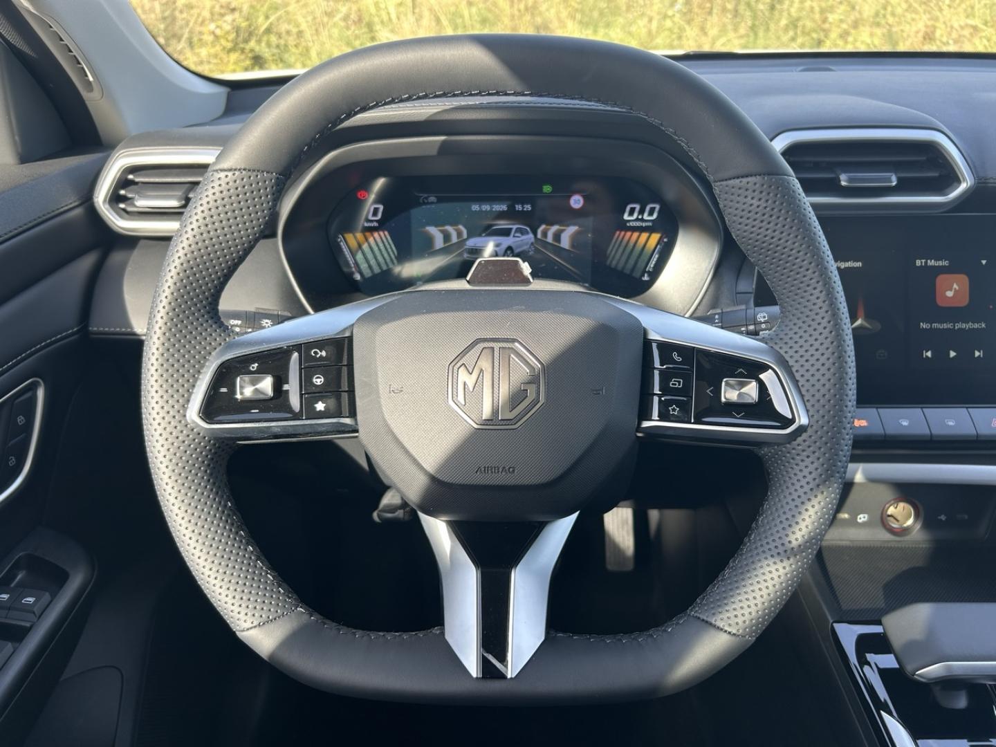 Image MG MOTOR ZS 1.5 Hybrid+ 197ch Luxury