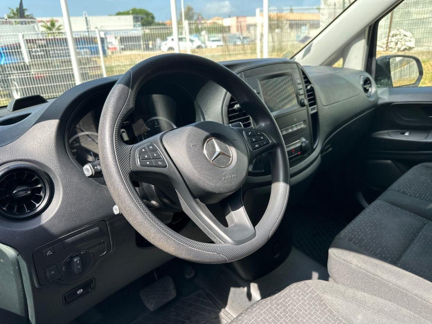 Image MERCEDES-BENZ Vito Fg 116 CDI Compact Pro Propulsion 9G-Tronic