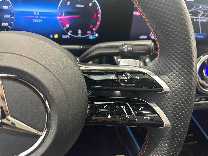 Image MERCEDES-BENZ GLA 180 d 116ch AMG Line 8G-DCT
