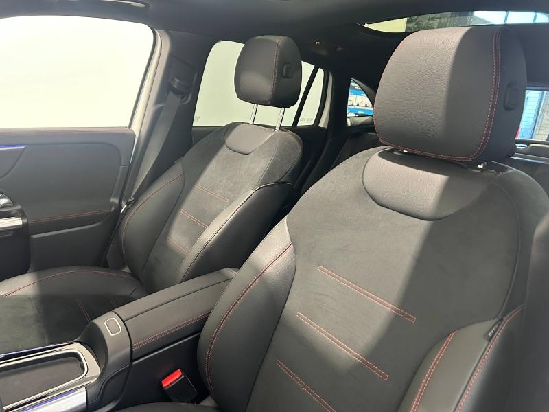 Image MERCEDES-BENZ GLA 180 d 116ch AMG Line 8G-DCT