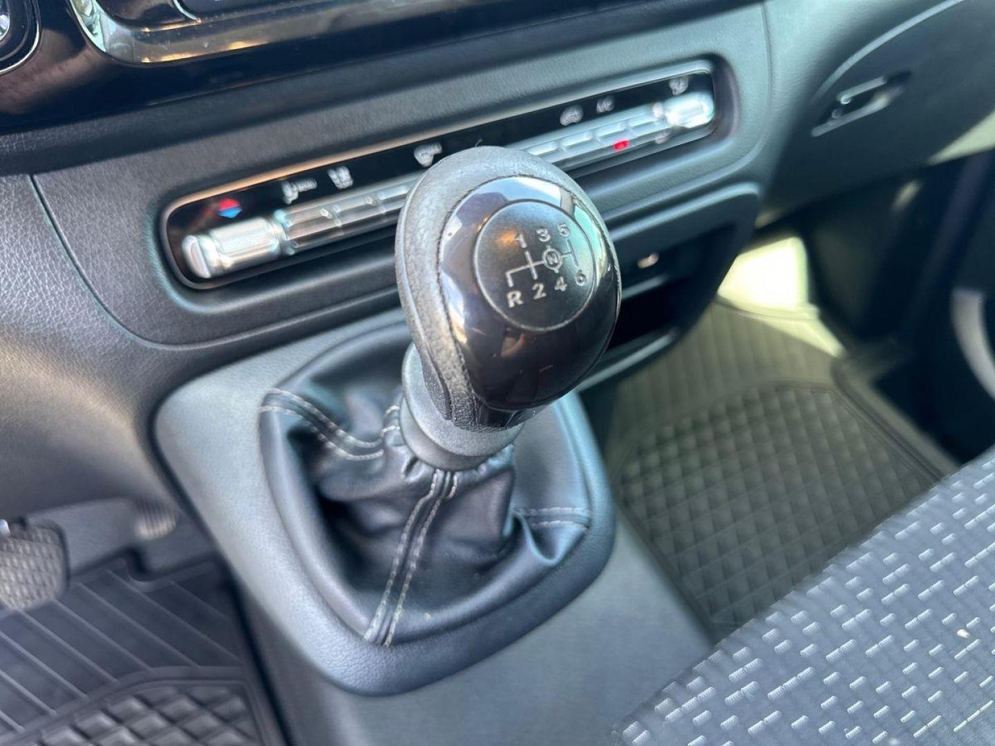 Image MERCEDES-BENZ Vito Fg 116 CDI Compact Pro Propulsion