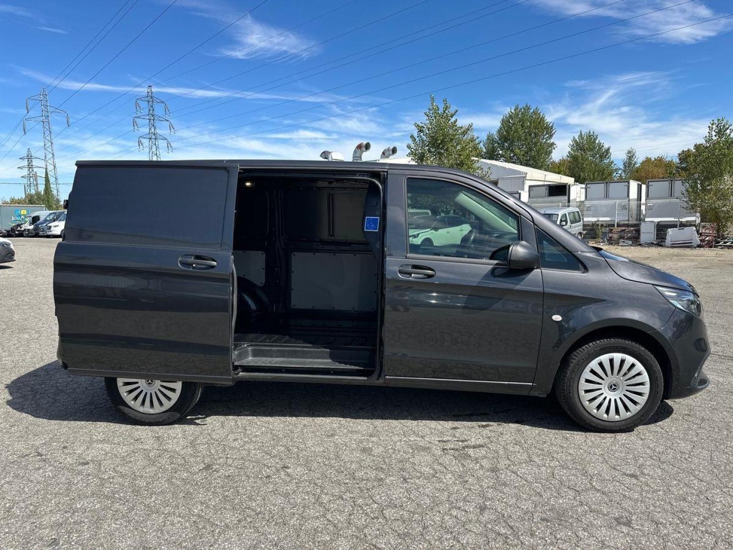 Image MERCEDES-BENZ Vito Fg 116 CDI Compact Pro Propulsion