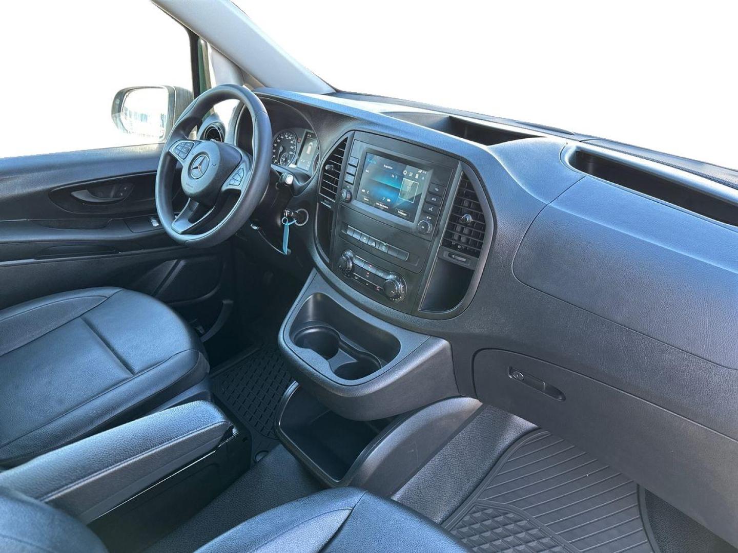 Image MERCEDES-BENZ Vito Fg 116 CDI Mixto Compact Select Propulsion 9G-Tronic