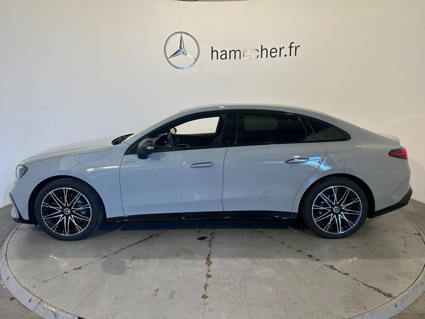 Image MERCEDES-BENZ Classe C 400 489ch 94,5kWh AMG Line 4Matic