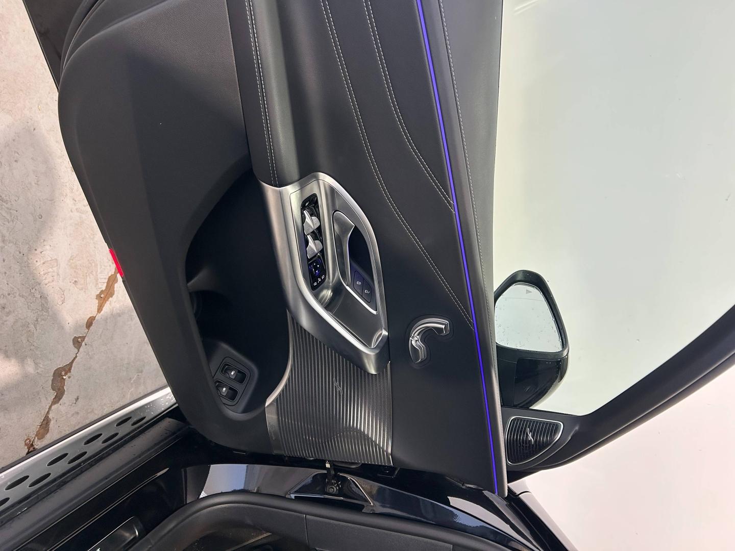 Image MERCEDES-BENZ GLC 400 EQ 489ch AMG Line 4Matic